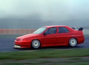 Alfa Romeo 155 GTA Concept 1992 года 